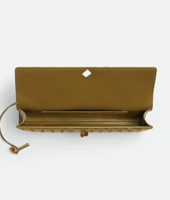 Andiamo Clutch