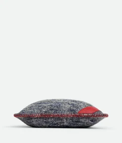 Lava Cushion